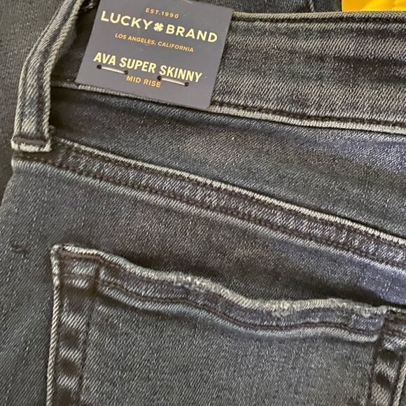LUCKY Brand • skinny Jeans - Picture 4 of 10